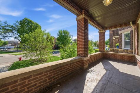 4916 West Hutchinson Street Chicago IL 60641