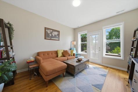 4916 West Hutchinson Street Chicago IL 60641
