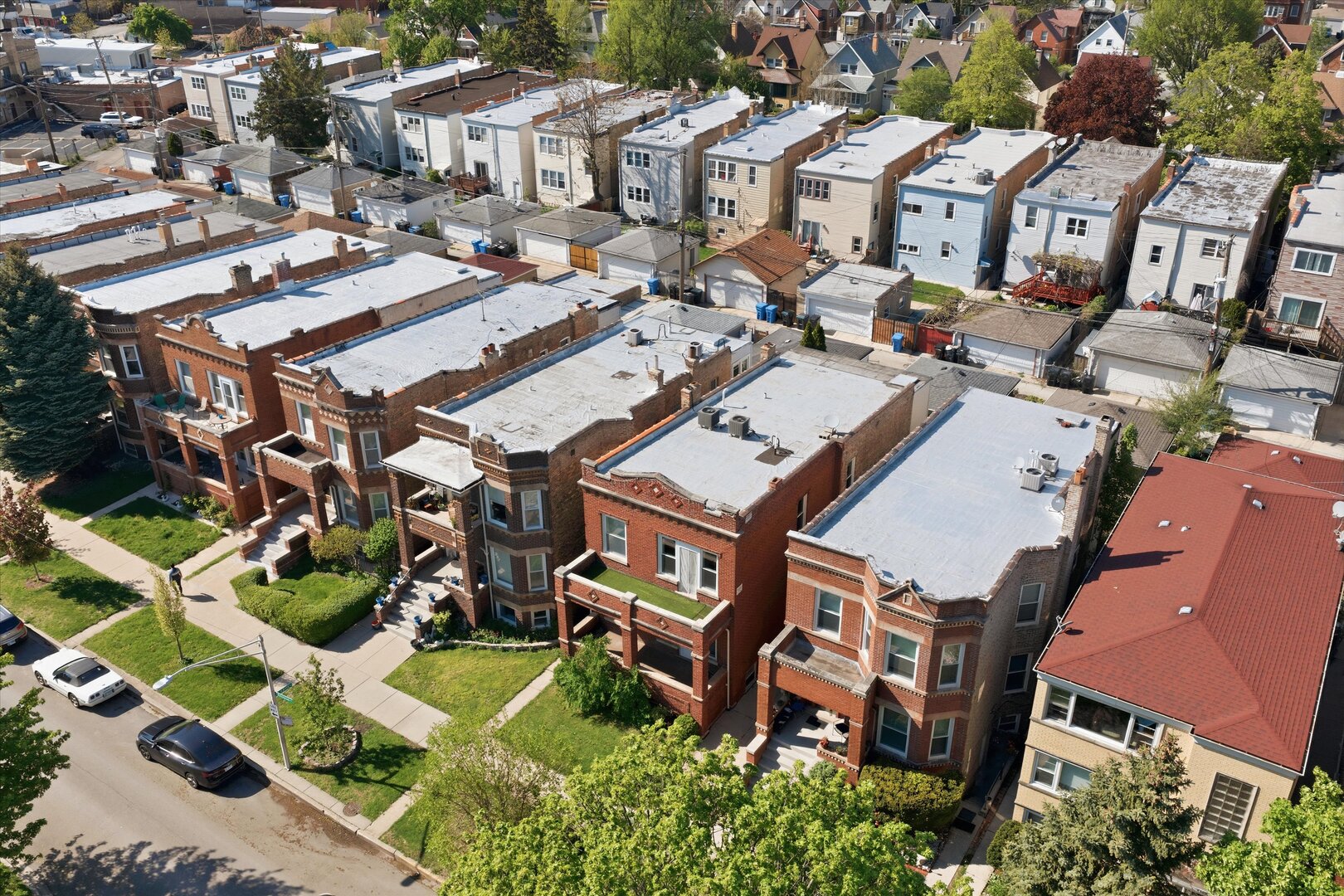 4916 West Hutchinson Street Chicago IL 60641