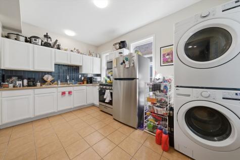 4916 West Hutchinson Street Chicago IL 60641
