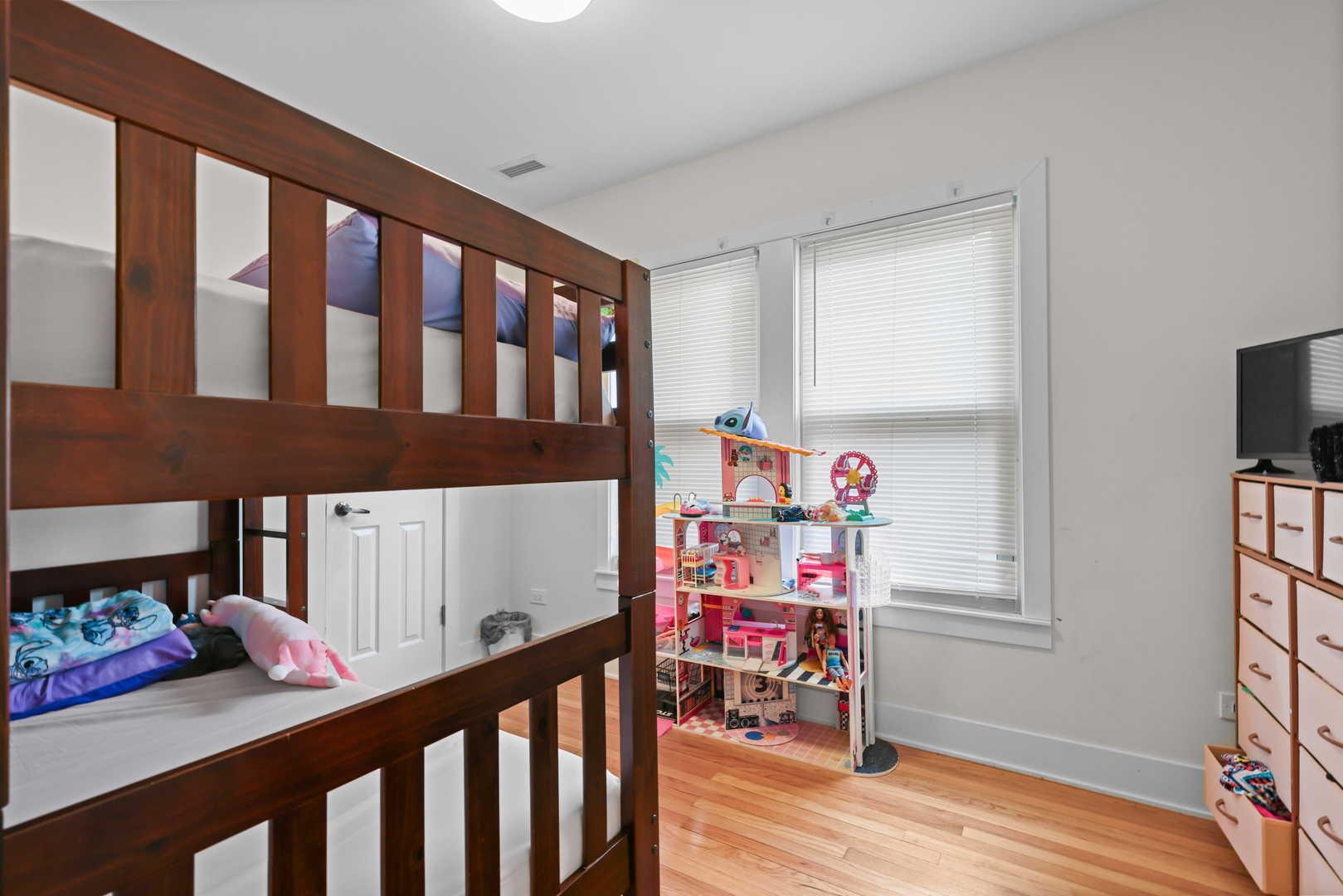 6316 West Warwick Avenue Chicago IL 60634