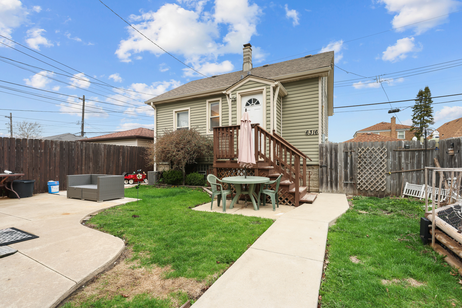 6316 West Warwick Avenue Chicago IL 60634
