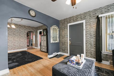 6316 West Warwick Avenue Chicago IL 60634