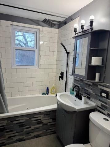 5520 South New England Avenue Chicago IL 60638
