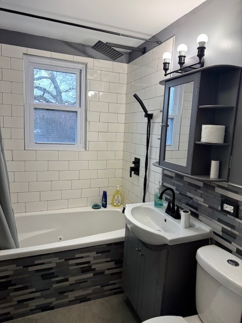 5520 South New England Avenue Chicago IL 60638