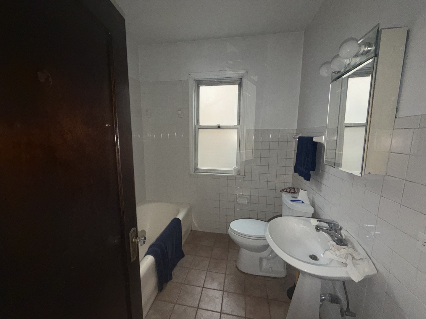 8236 South May Street Chicago IL 60620