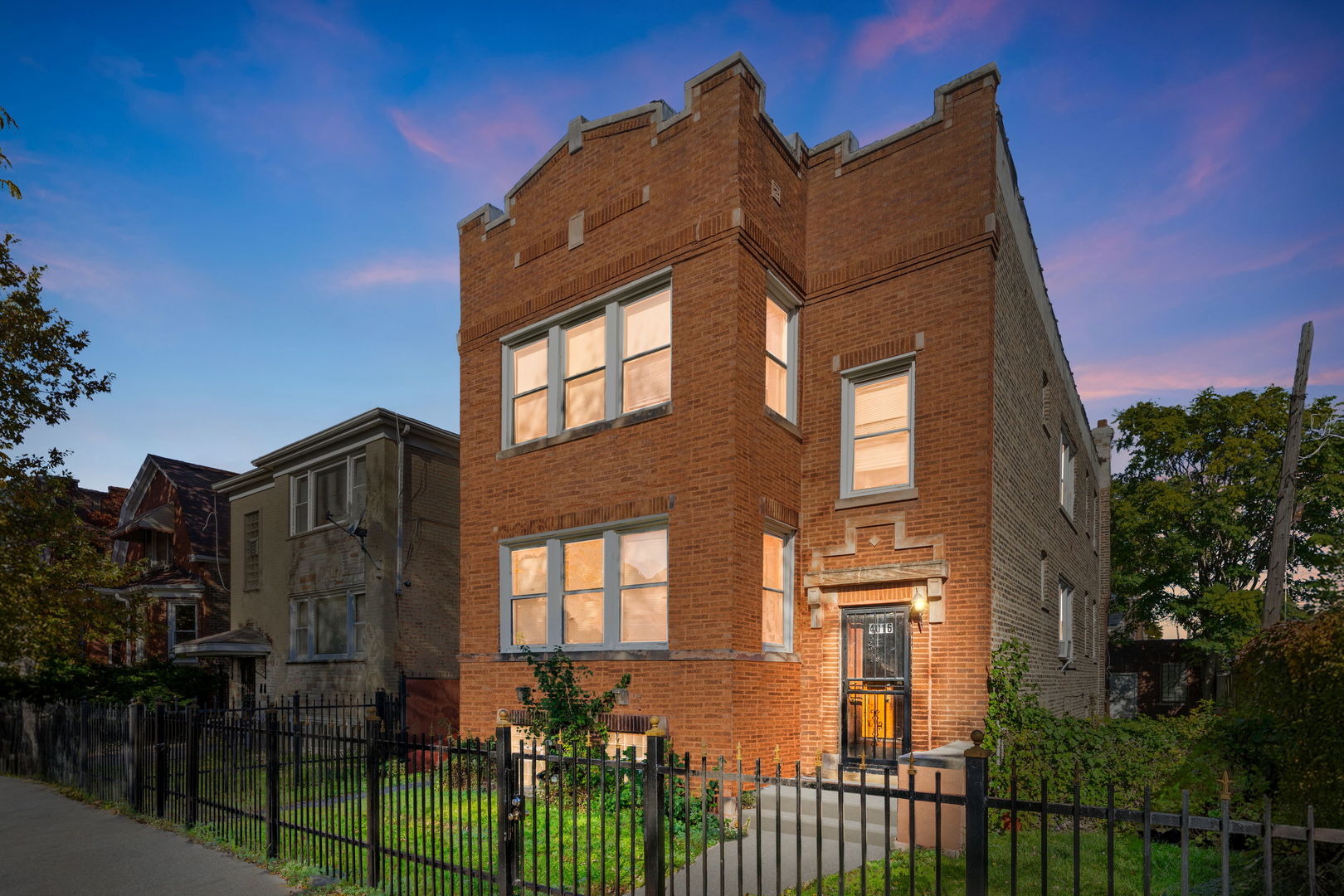 4016 West Crystal Street Chicago IL 60651