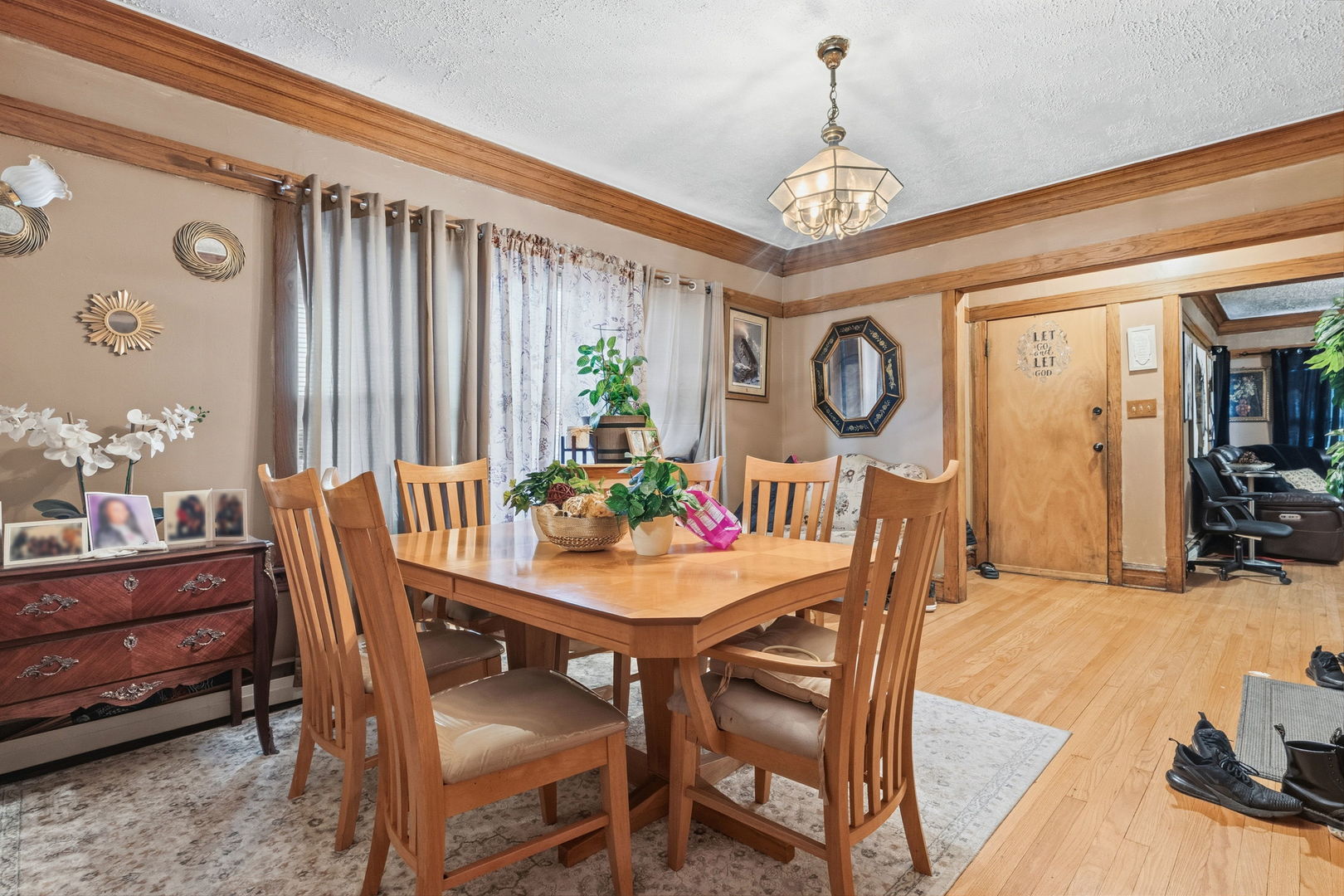 4016 West Crystal Street Chicago IL 60651