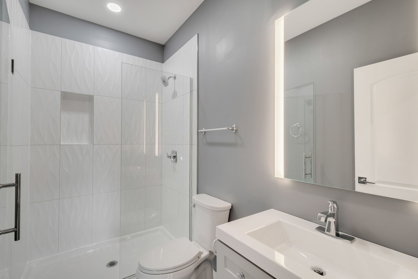 6418 South Champlain Avenue Chicago IL 60637