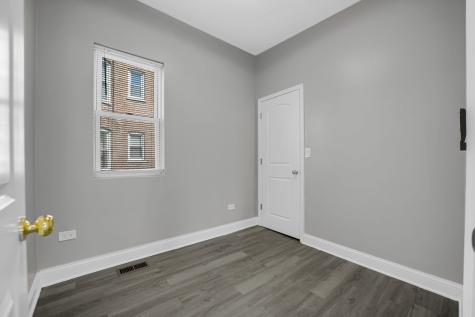 6621 South Green Street Chicago IL 60621