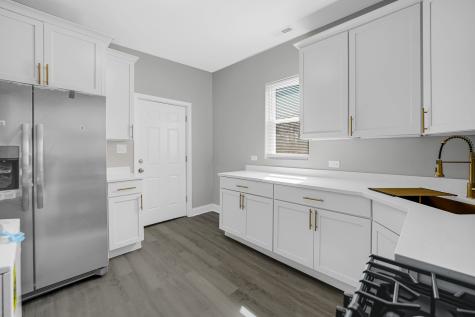 6621 South Green Street Chicago IL 60621