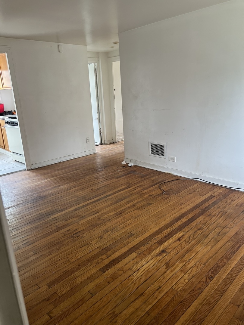 8143 South Colfax Avenue Chicago IL 60617