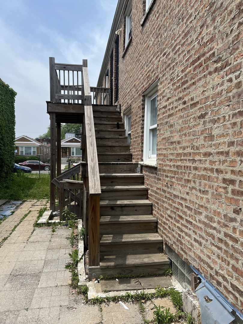 8143 South Colfax Avenue Chicago IL 60617