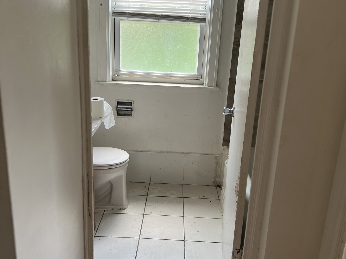 8143 South Colfax Avenue Chicago IL 60617