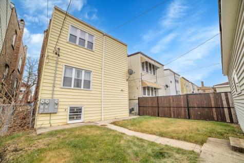 2108 Highland Avenue Berwyn IL 60402