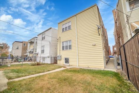 2108 Highland Avenue Berwyn IL 60402