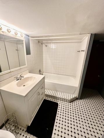 6733 South Maplewood Avenue Chicago IL 60629