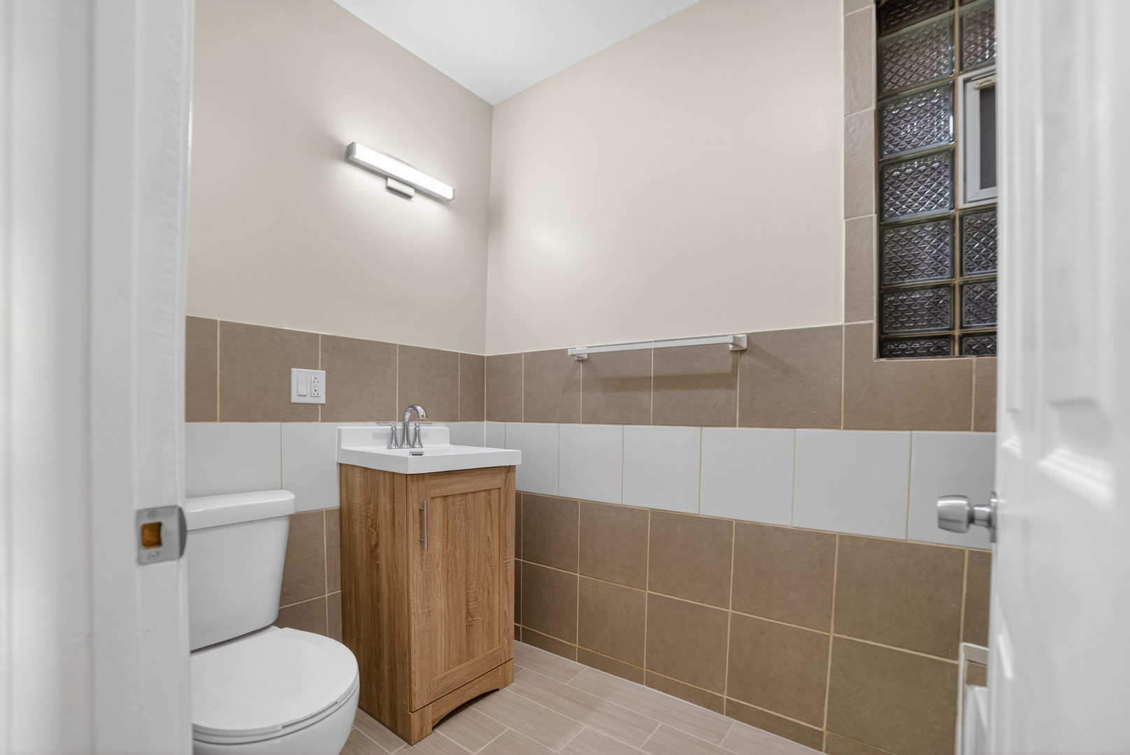 1419 South Kedvale Avenue Chicago IL 60623