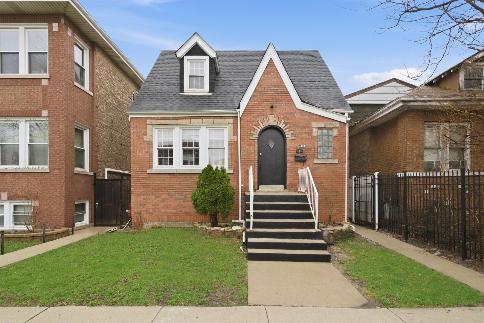 5309 South Spaulding Avenue Chicago IL 60632
