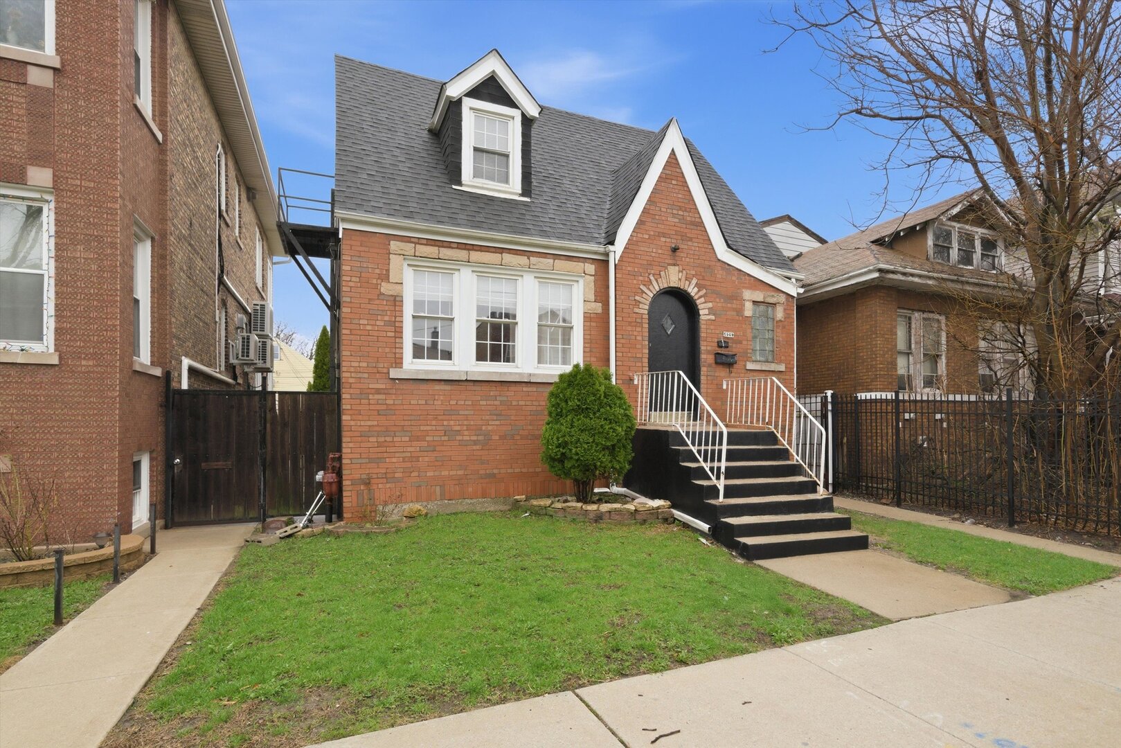 5309 South Spaulding Avenue Chicago IL 60632