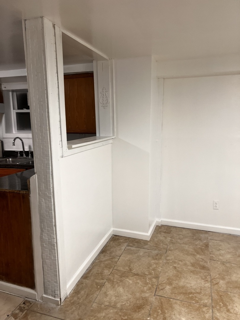 6113 South Sacramento Avenue Chicago IL 60629