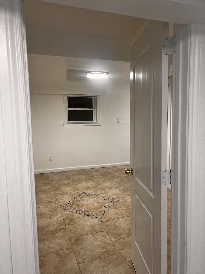 6113 South Sacramento Avenue Chicago IL 60629