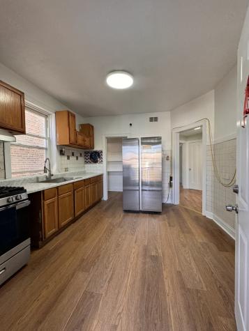 6113 South Sacramento Avenue Chicago IL 60629