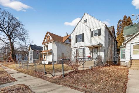 1012 North Court Street Rockford IL 61103