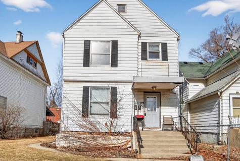 1012 North Court Street Rockford IL 61103