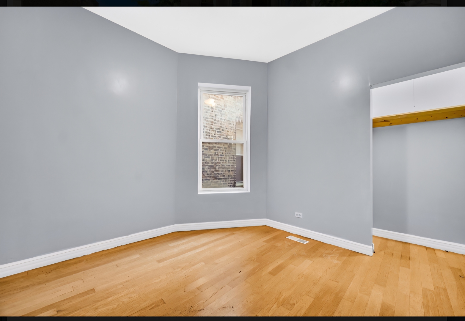 6440 South Eberhart Avenue Chicago IL 60637