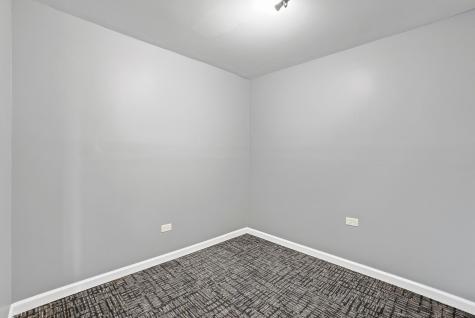 10633 South Avenue M Chicago IL 60617