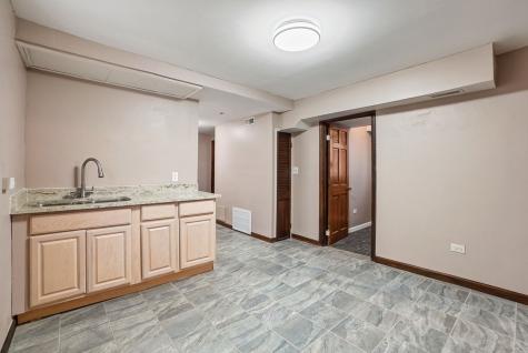 10633 South Avenue M Chicago IL 60617