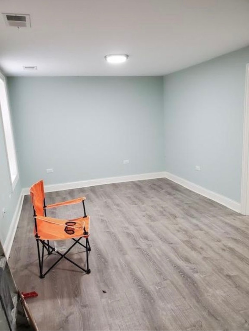 2567 South Emerald Avenue Chicago IL 60616