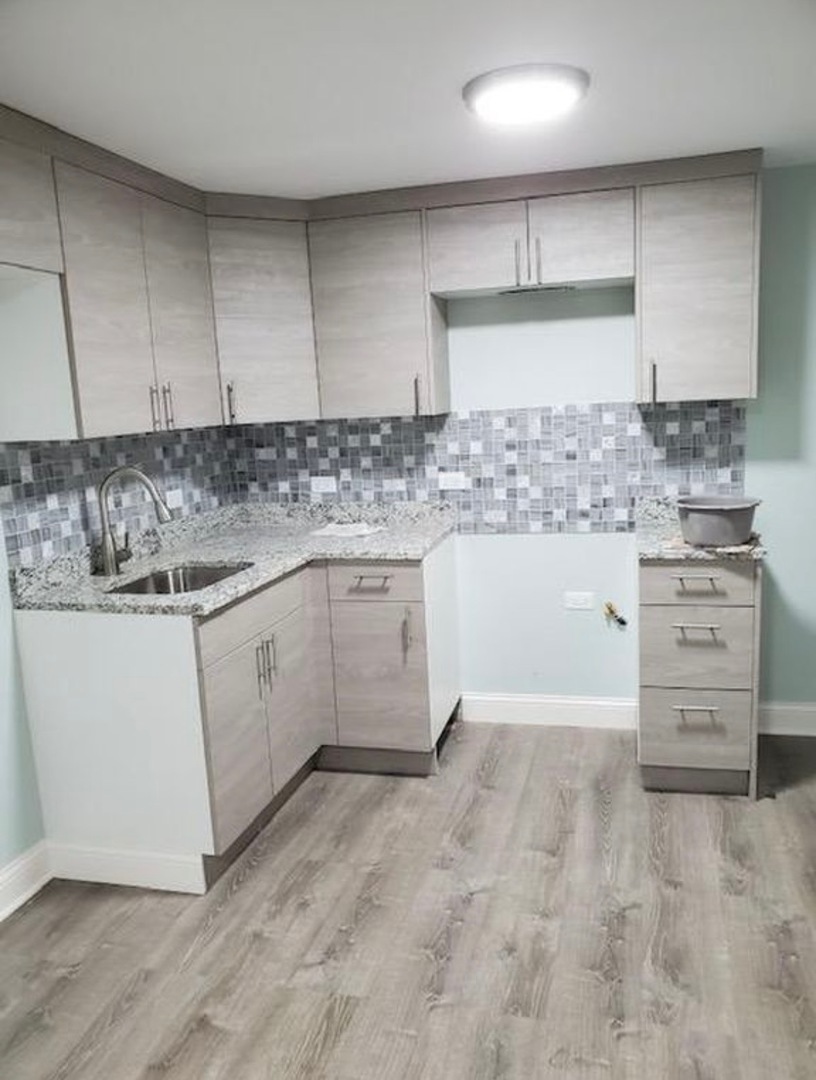 2567 South Emerald Avenue Chicago IL 60616