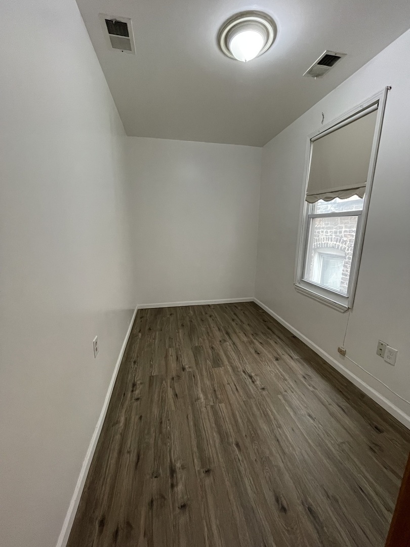 2567 South Emerald Avenue Chicago IL 60616