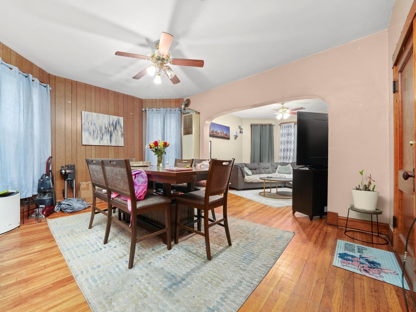 2131 North Springfield Avenue Chicago IL 60647
