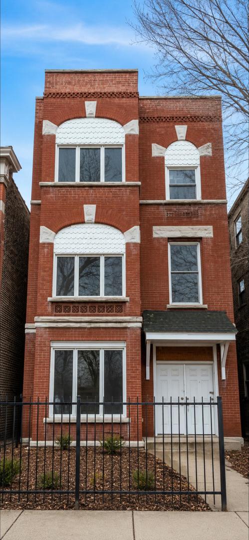 3018 West Flournoy Street Chicago IL 60612