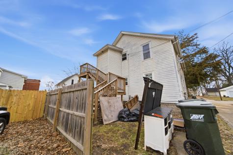 506 Avenue F Sterling IL 61081