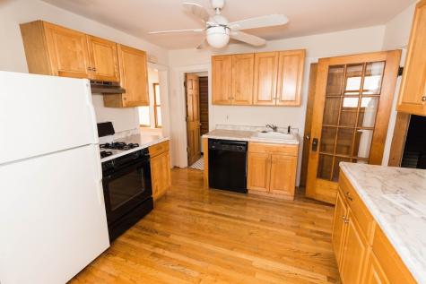 3246 North Richmond Street Chicago IL 60618