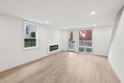 2323 North Lister Avenue Chicago IL 60614