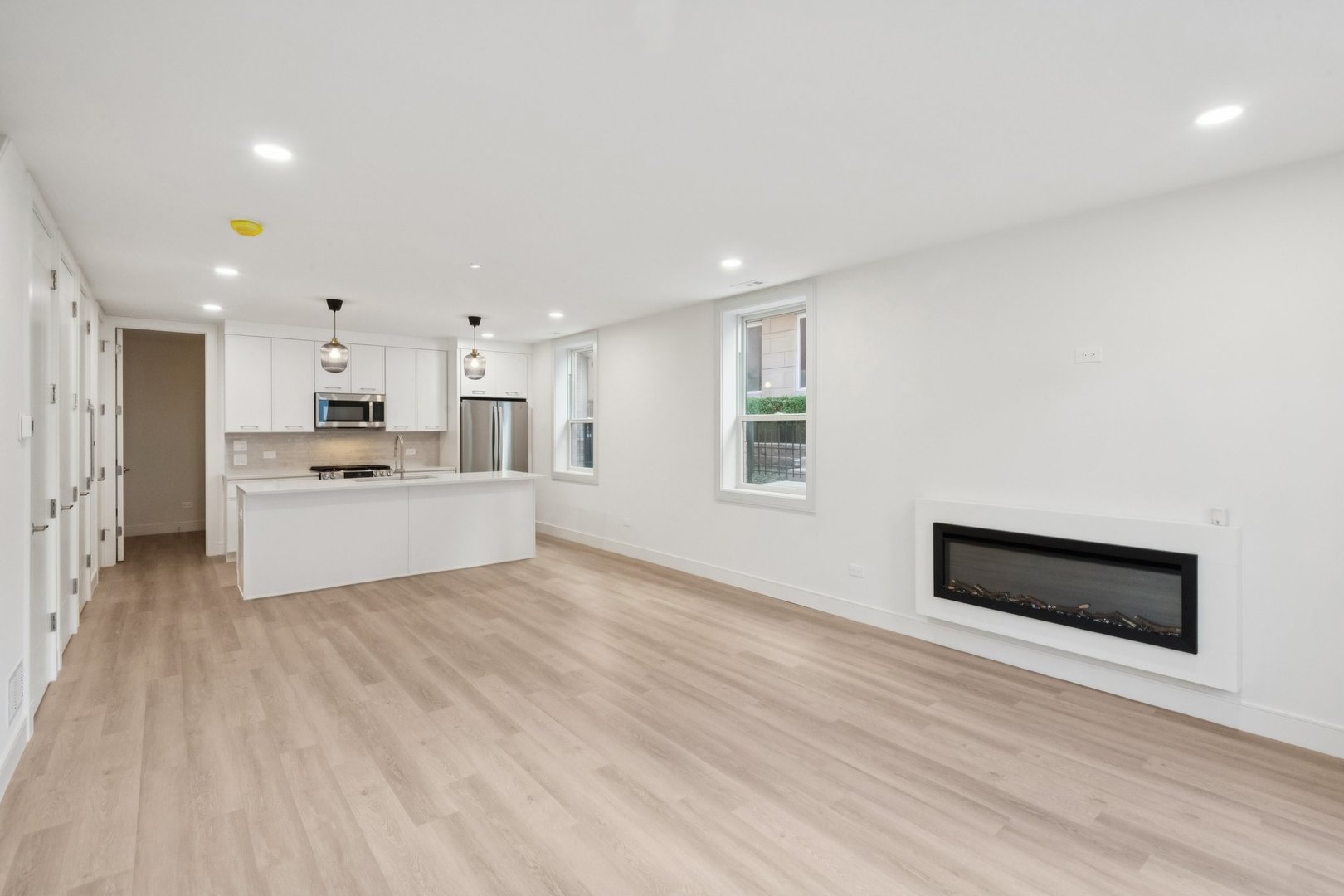 2323 North Lister Avenue Chicago IL 60614