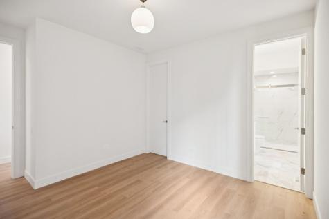 2323 North Lister Avenue Chicago IL 60614