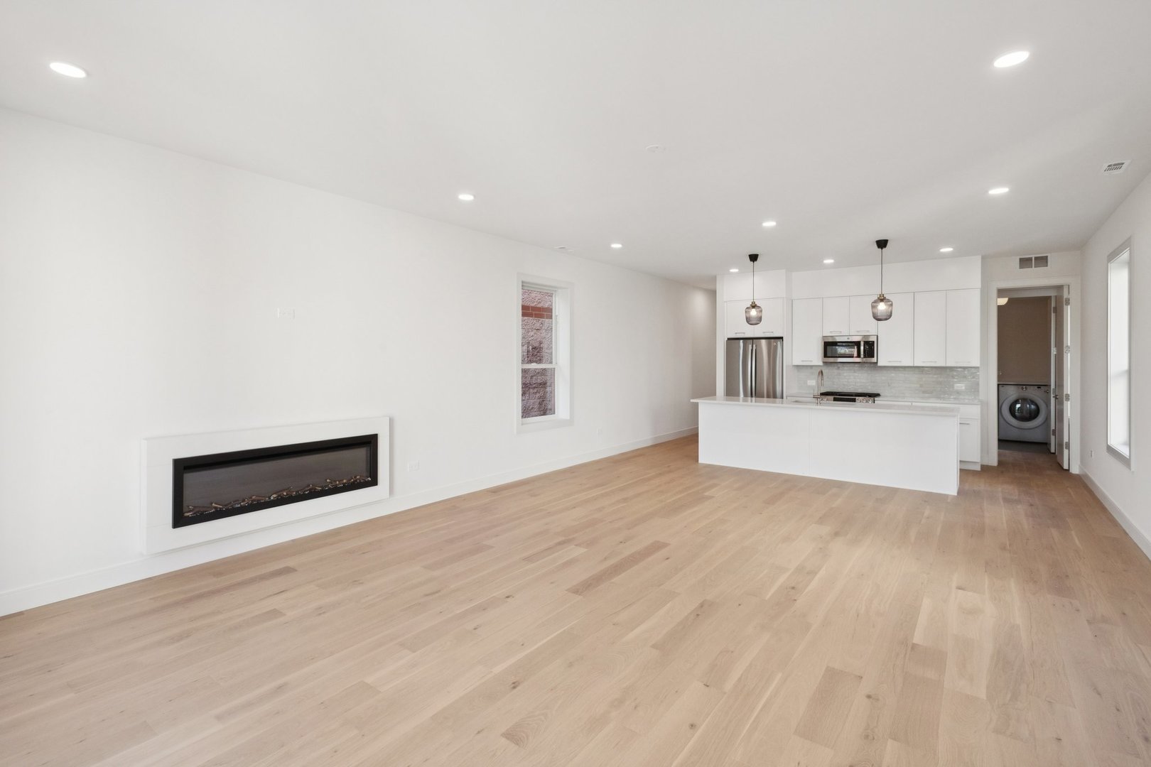 2323 North Lister Avenue Chicago IL 60614
