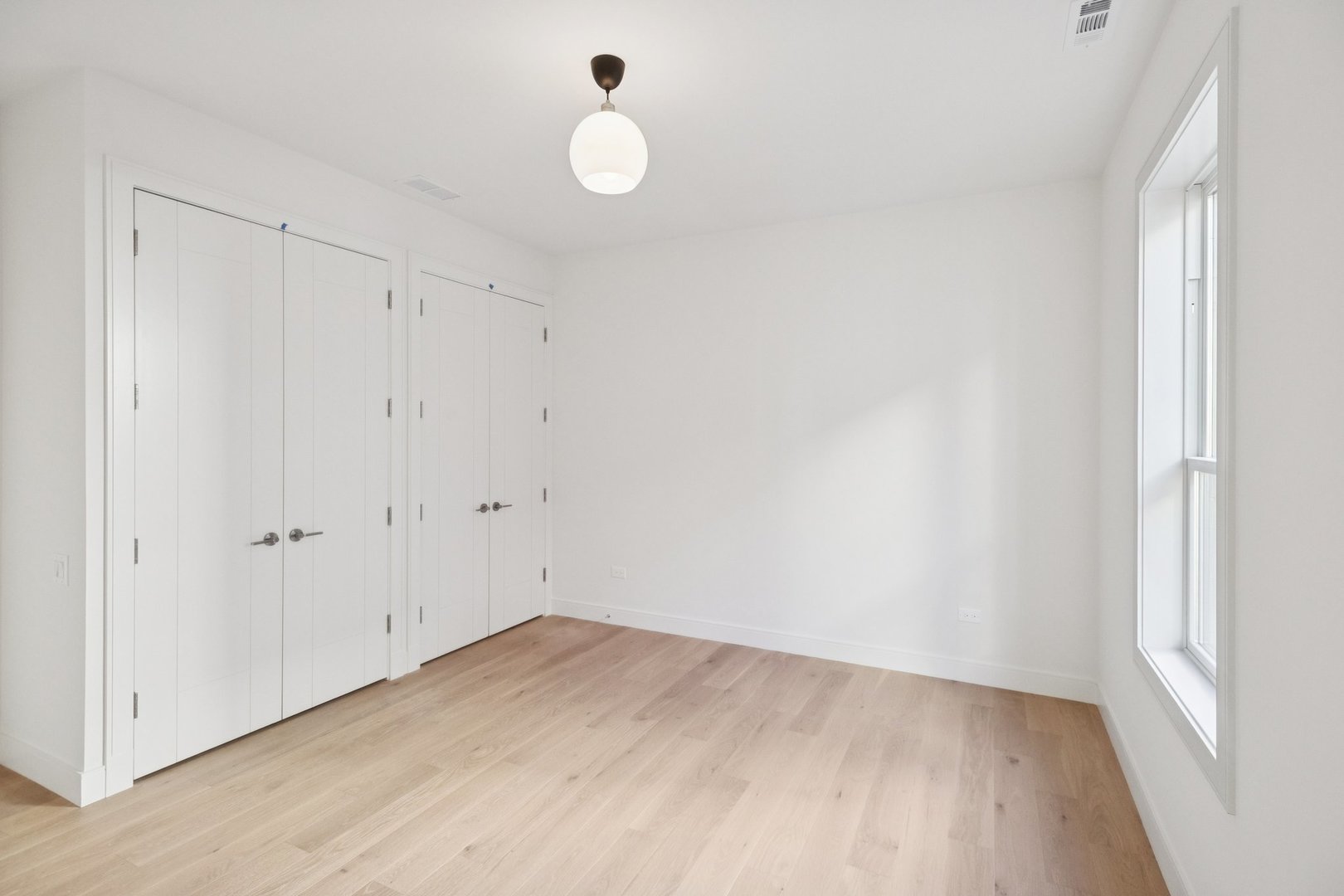 2323 North Lister Avenue Chicago IL 60614