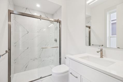 2323 North Lister Avenue Chicago IL 60614
