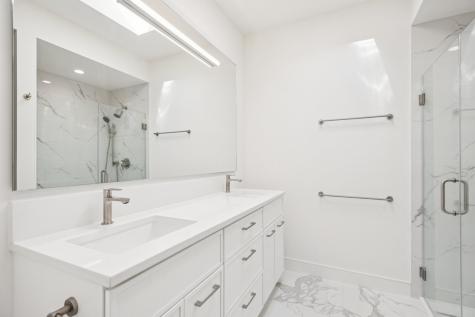 2323 North Lister Avenue Chicago IL 60614