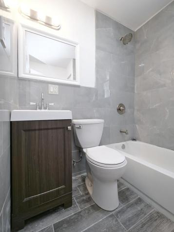 4906 West Erie Street Chicago IL 60644