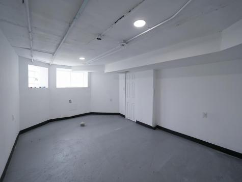4906 West Erie Street Chicago IL 60644