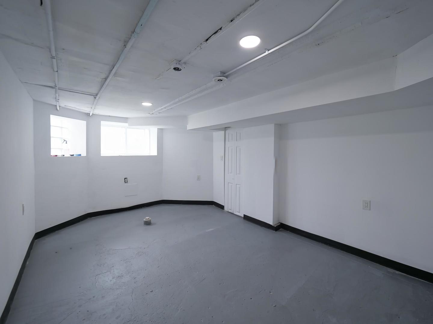 4906 West Erie Street Chicago IL 60644