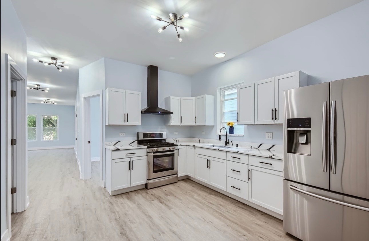 5234 South Carpenter Street Chicago IL 60609